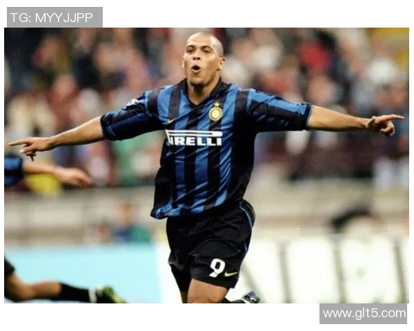 鲁本迪亚斯:从青年才俊到足坛巨星的成长之路与辉煌成就